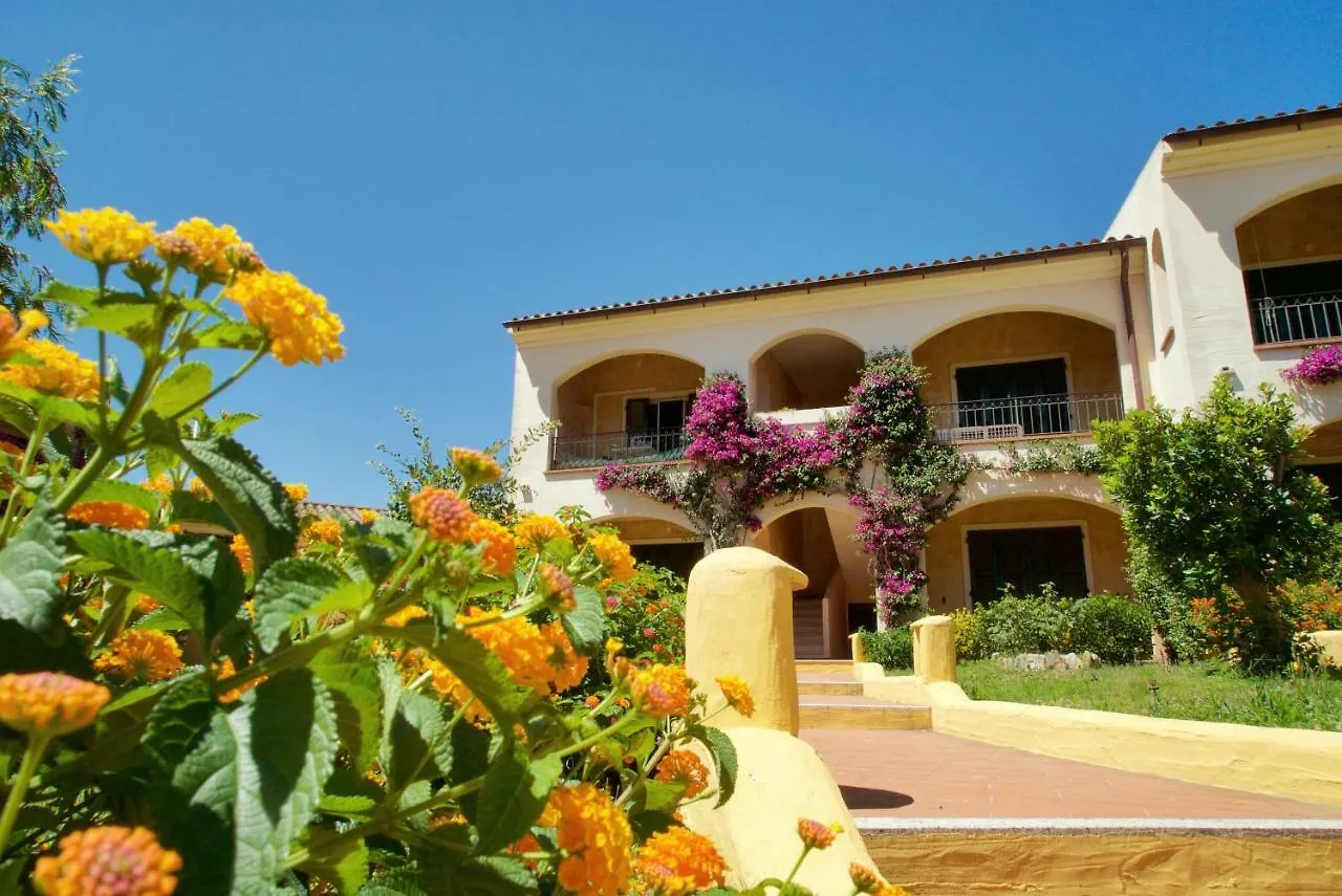 Residence Ulisse Санта-Тереза-Галлура 0*,